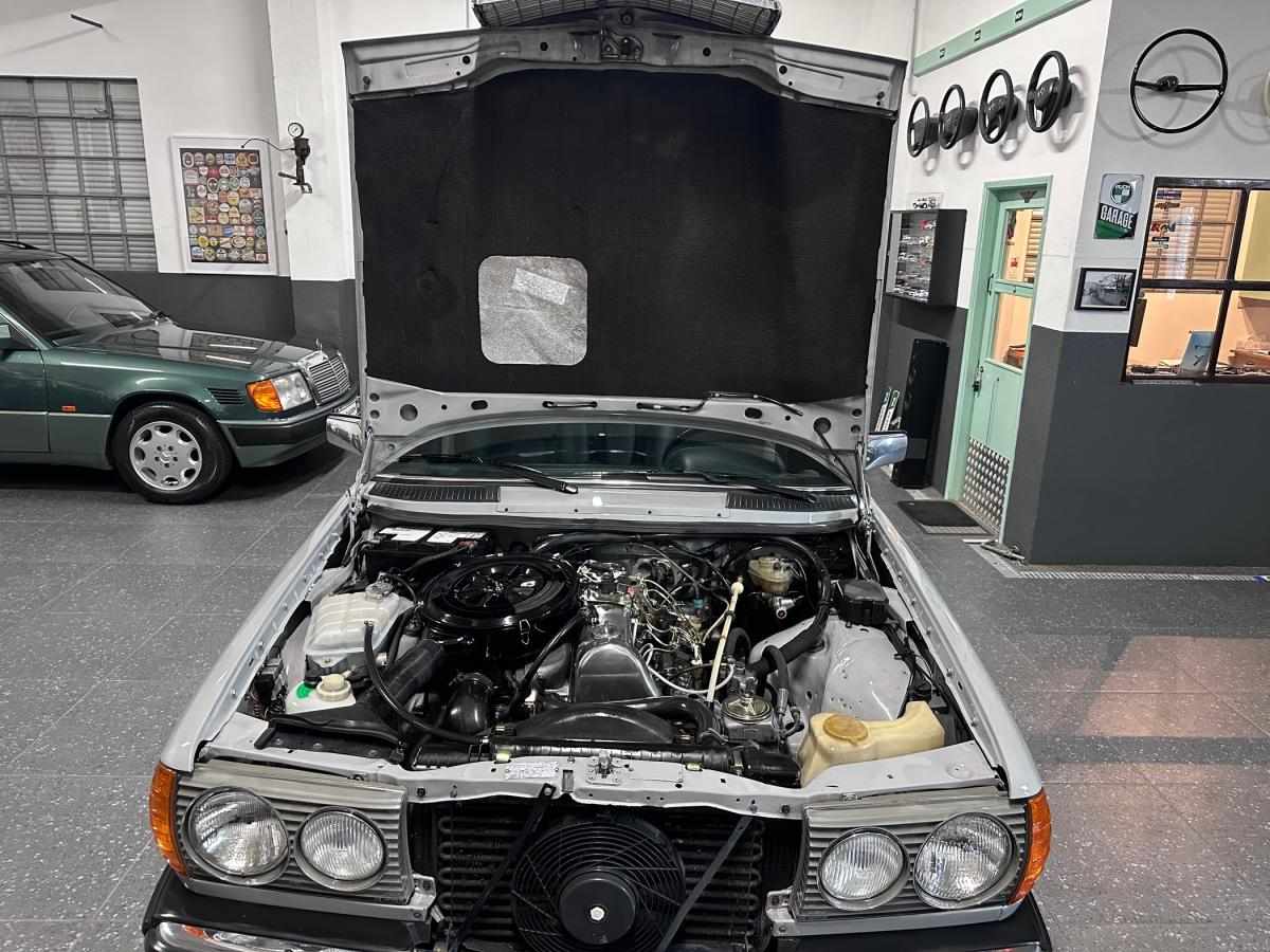 mercedes-benz-w123-1982-diesel-2998cc