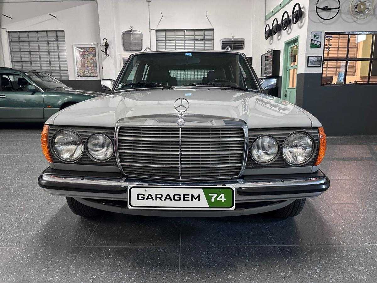mercedes-benz-w123-1982-diesel-2998cc