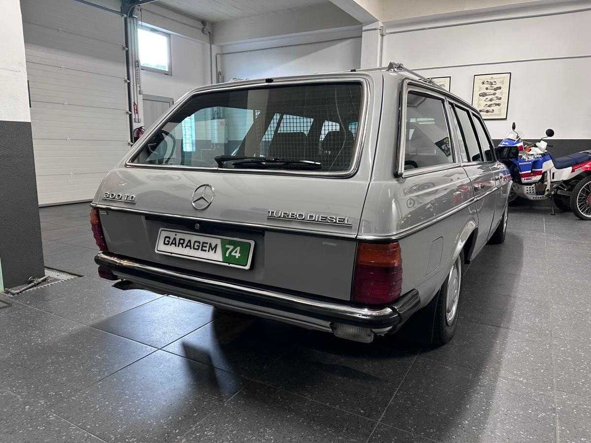 mercedes-benz-w123-1982-diesel-2998cc