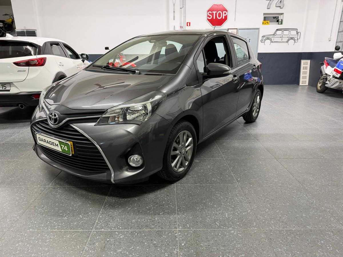 toyota-yaris-2014-gasolina-1329cc