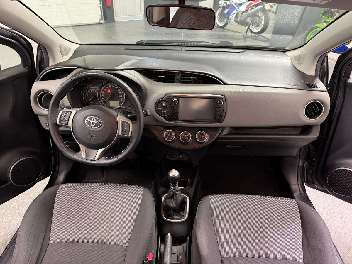 toyota-yaris-2014-gasolina-1329cc
