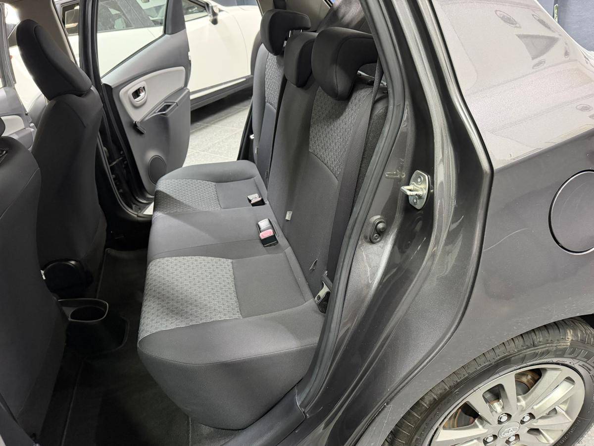 toyota-yaris-2014-gasolina-1329cc
