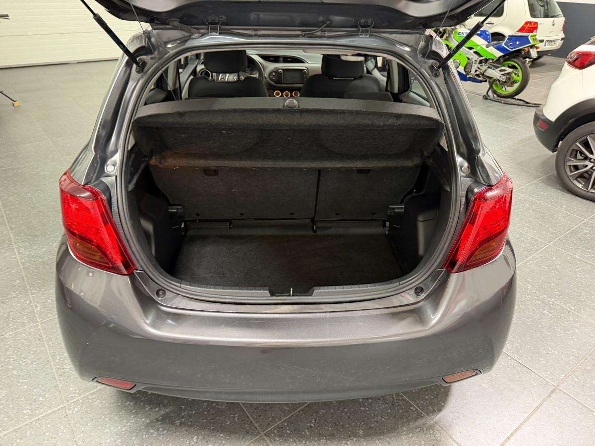 toyota-yaris-2014-gasolina-1329cc