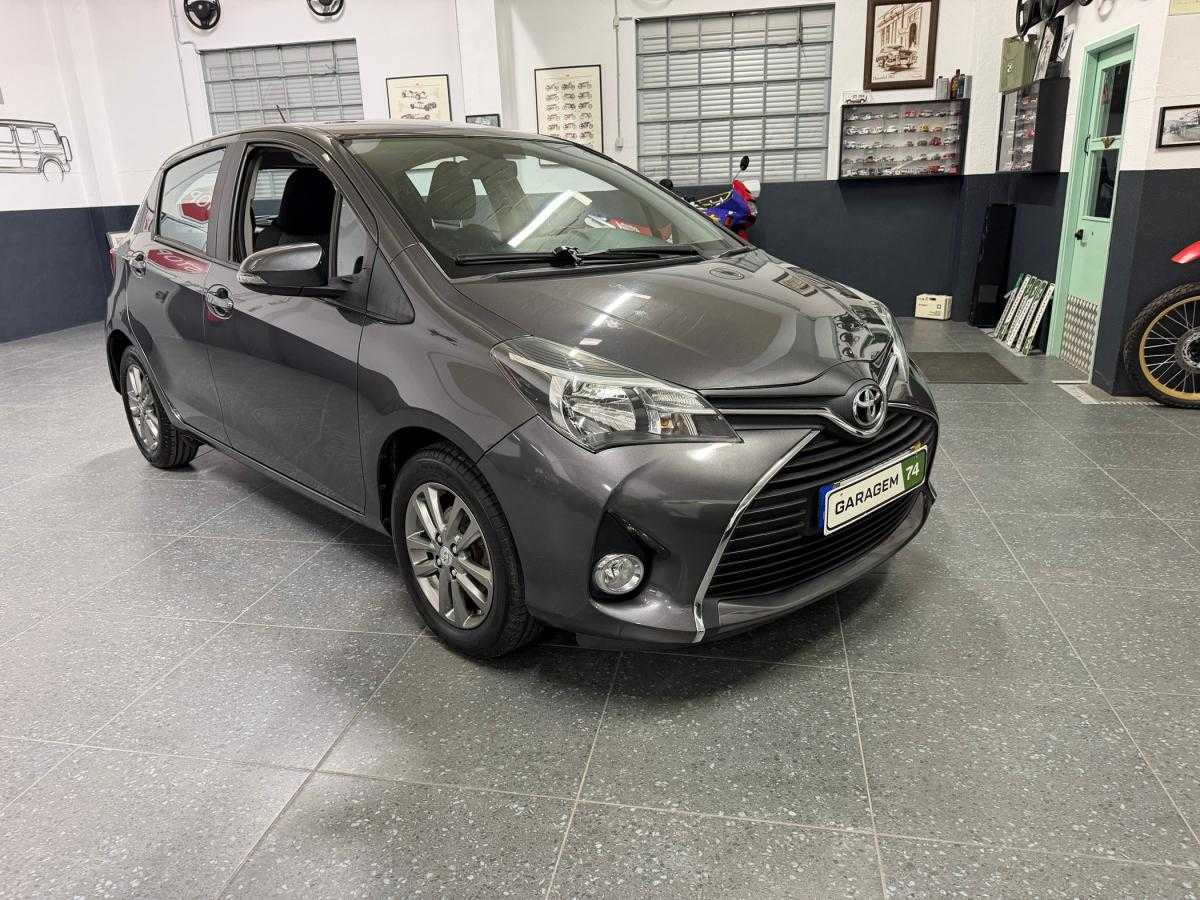 toyota-yaris-2014-gasolina-1329cc