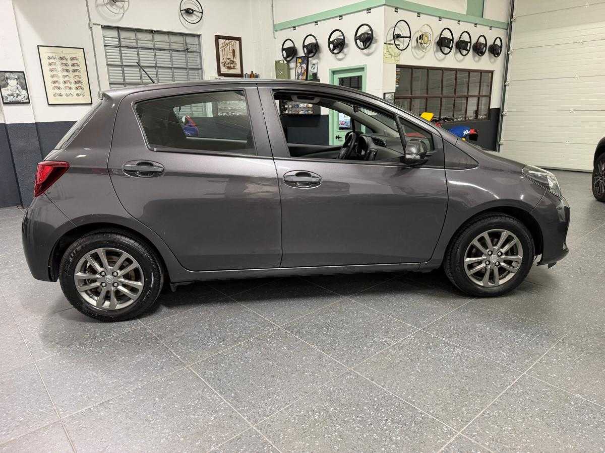 toyota-yaris-2014-gasolina-1329cc