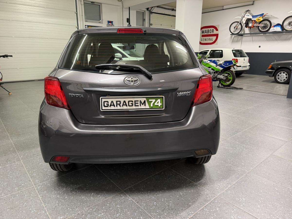 toyota-yaris-2014-gasolina-1329cc