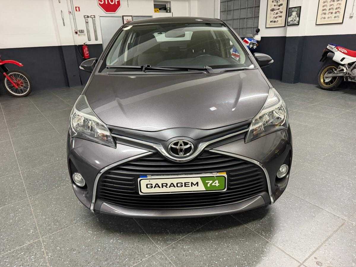 toyota-yaris-2014-gasolina-1329cc