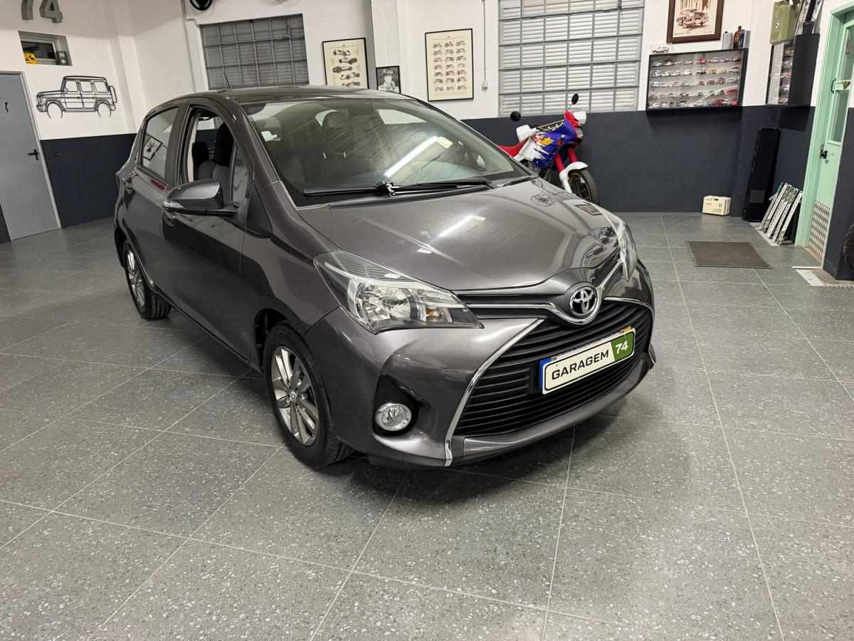 toyota-yaris-2014-gasolina-1329cc