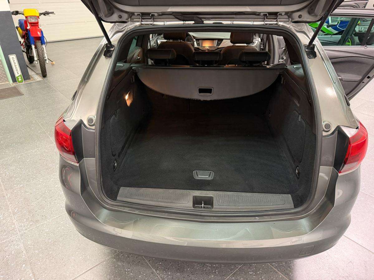opel-astra-sport-tourer-2020-diesel-1496cc