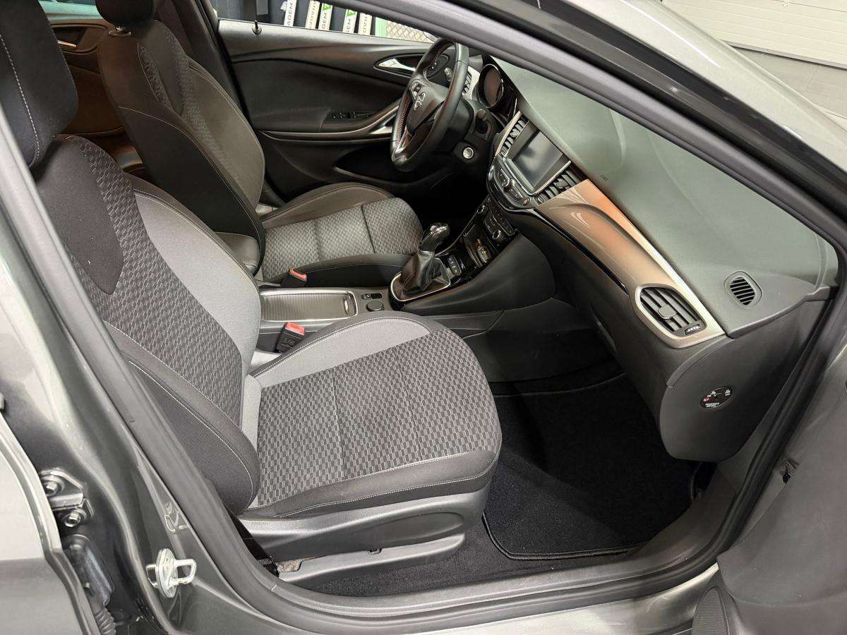opel-astra-sport-tourer-2020-diesel-1496cc