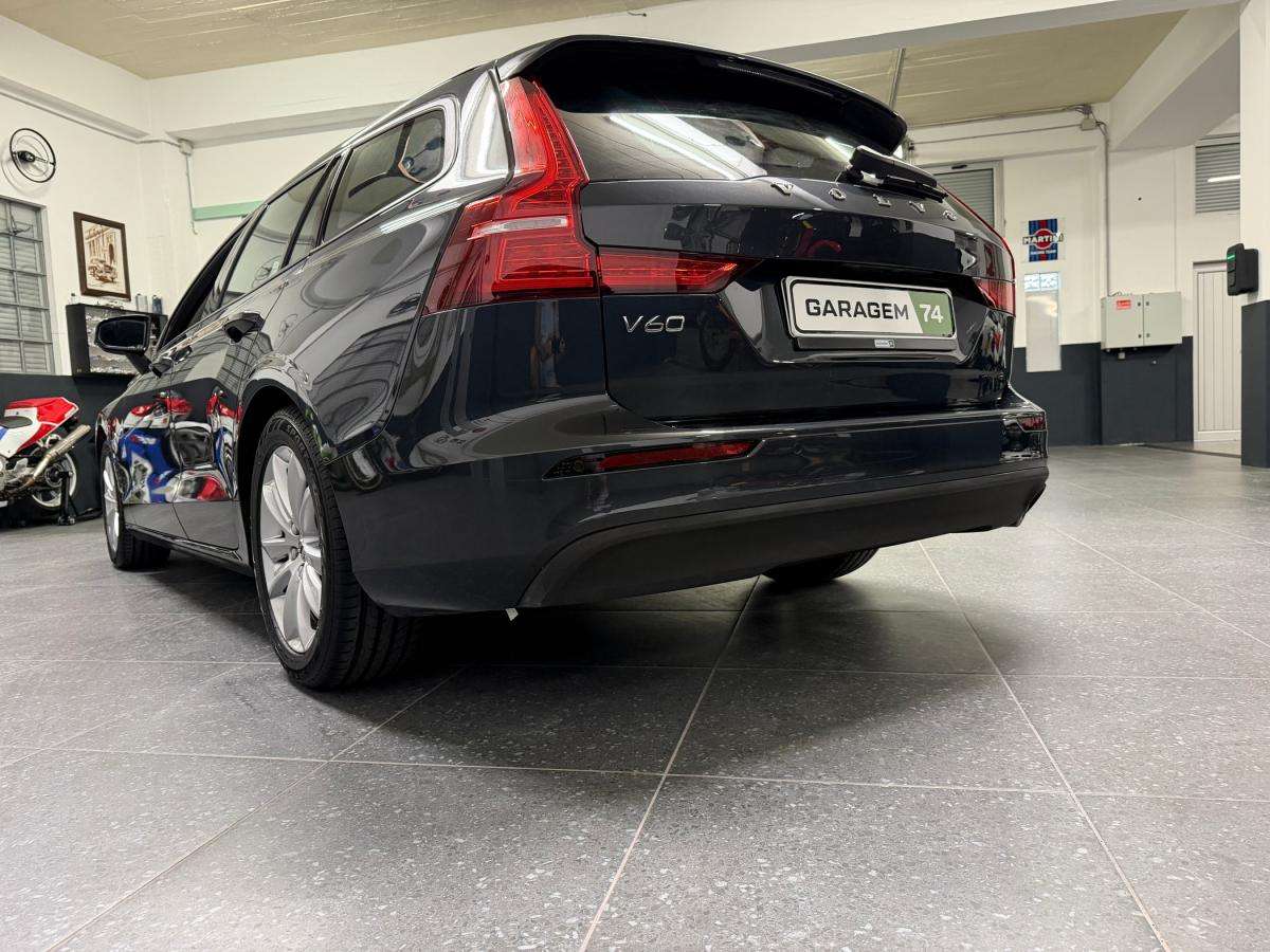 volvo-v60-2019-diesel-1969cc