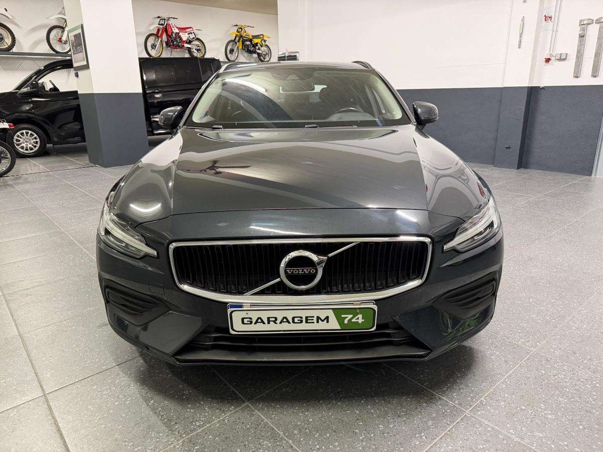 volvo-v60-2019-diesel-1969cc