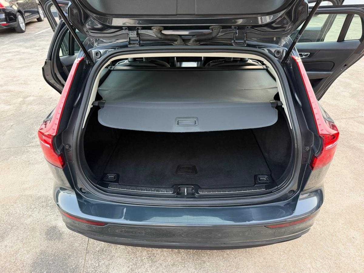 volvo-v60-2019-diesel-1969cc