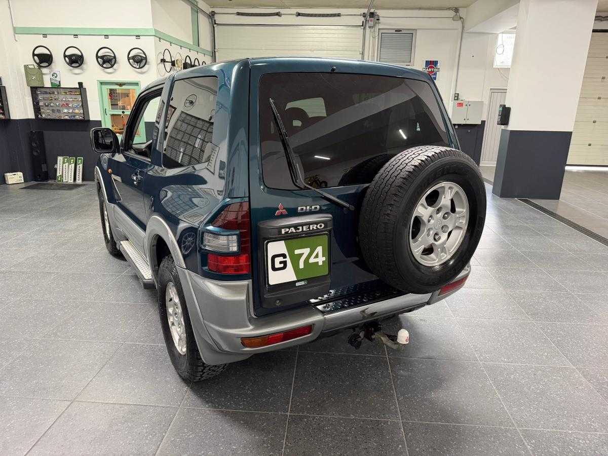 mitsubishi-pajero-2000-diesel-3200cc