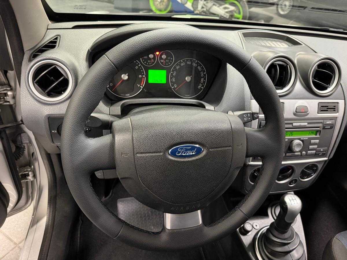 ford-fiesta-2007-gasolina-1242cc