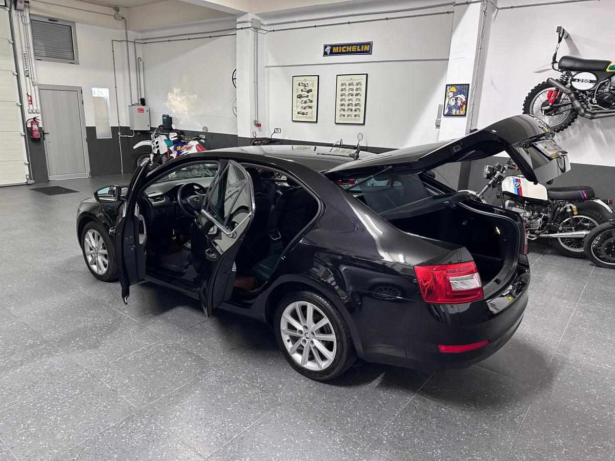 skoda-octavia-2016-diesel-1968cc