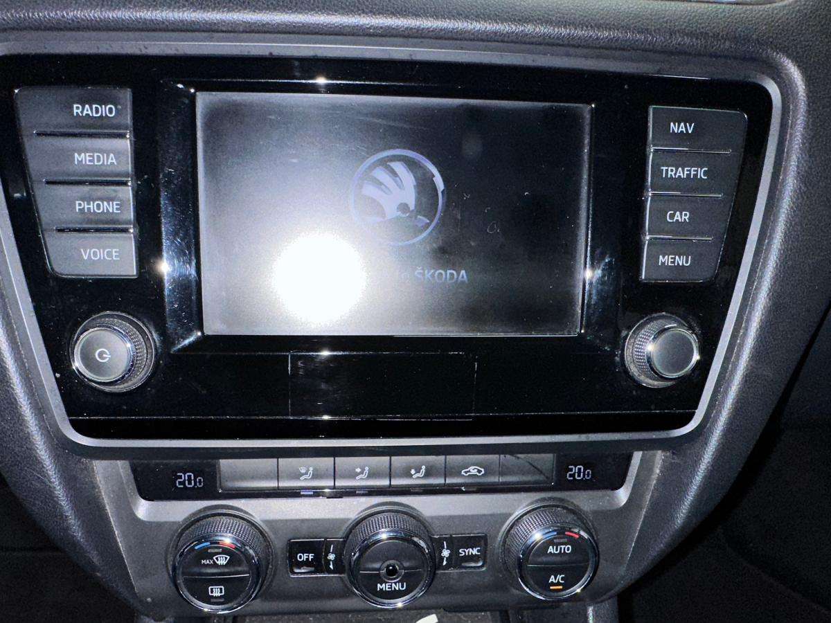 skoda-octavia-2016-diesel-1968cc