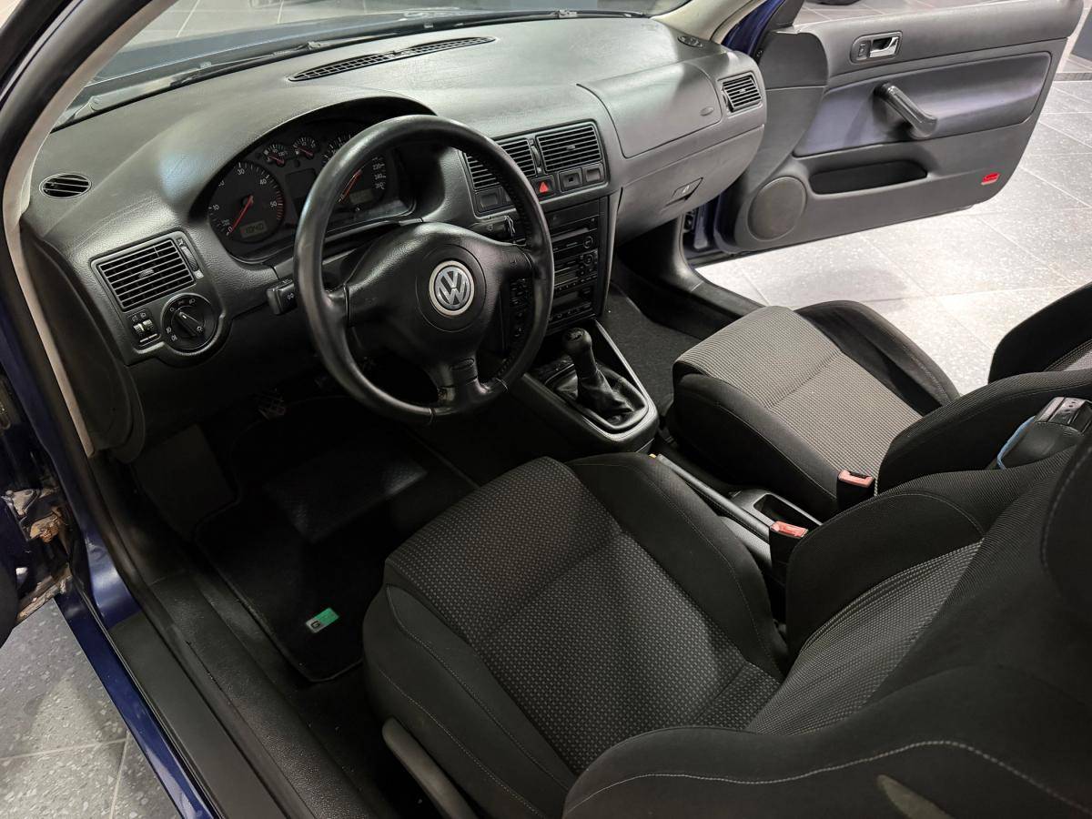 volkswagen-golf-2003-diesel-1896cc