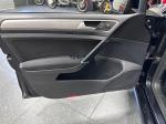 volkswagen-golf-variant-2015-diesel-1598cc