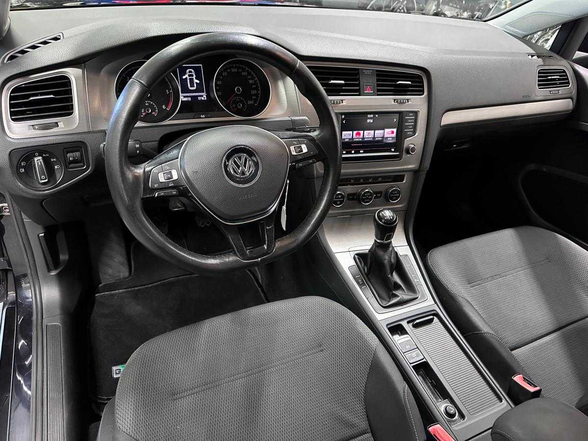volkswagen-golf-variant-2015-diesel-1598cc