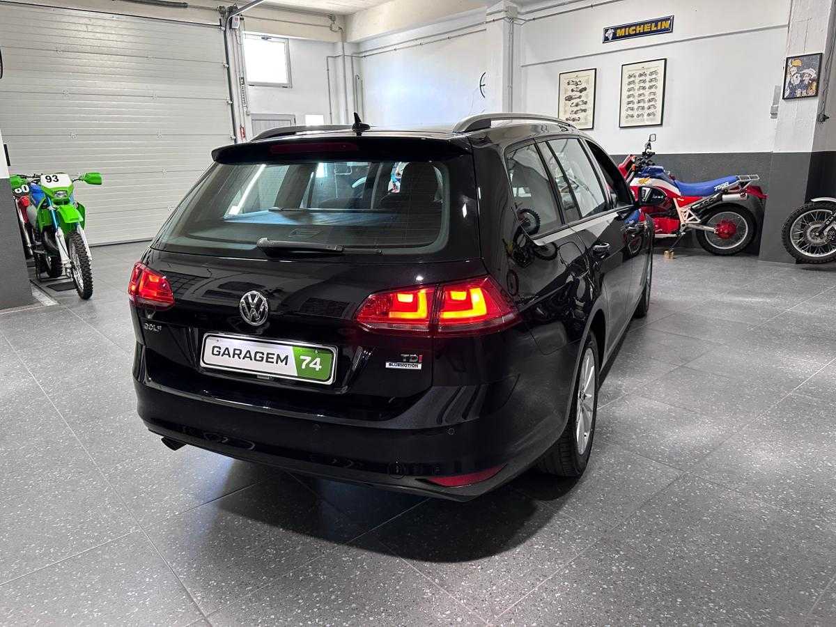 volkswagen-golf-variant-2015-diesel-1598cc