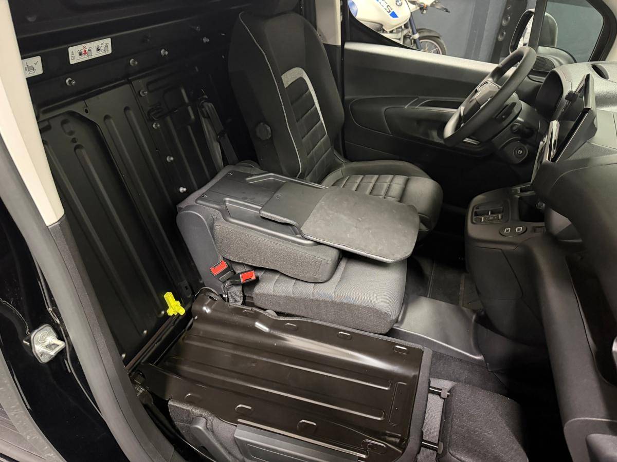 citroen-berlingo-2025-diesel-1499cc
