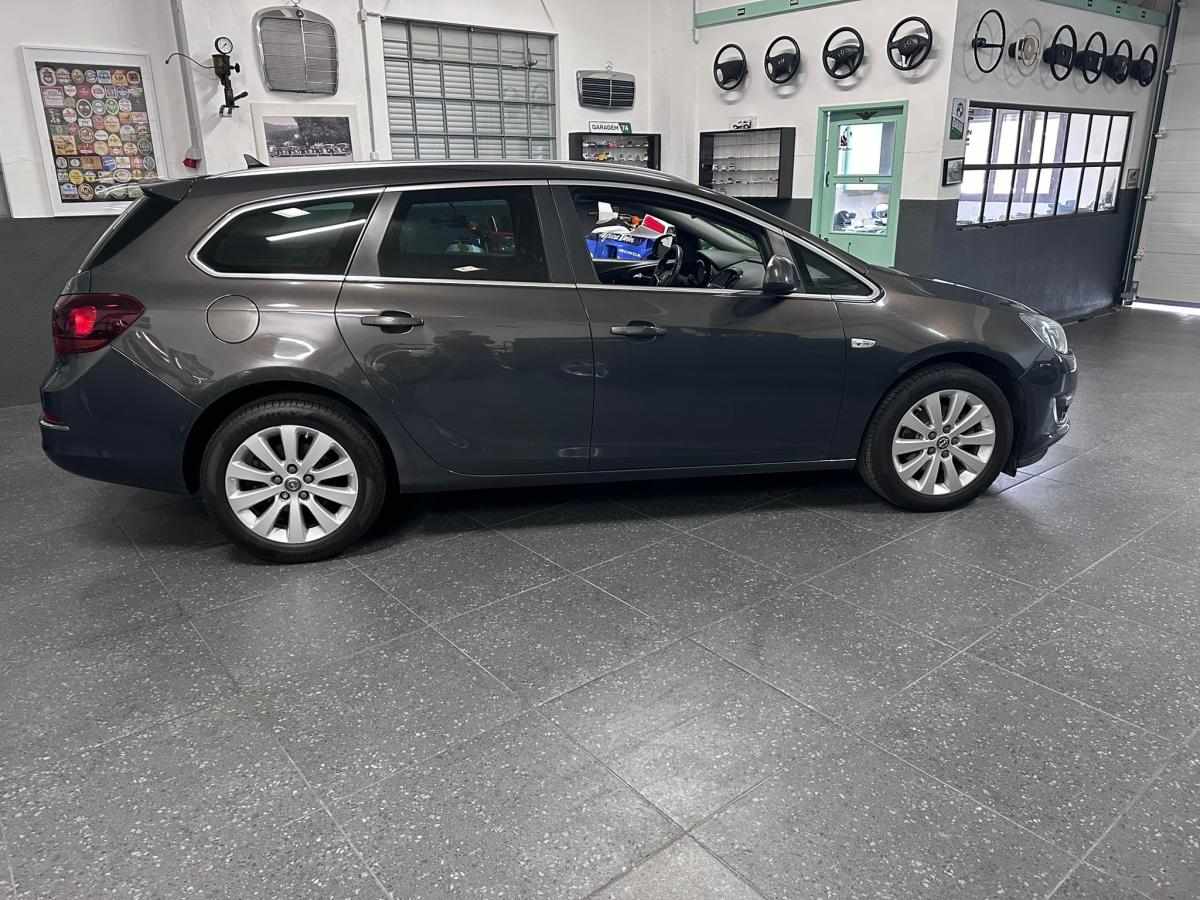 opel-astra-sport-tourer-2016-diesel-1598cc