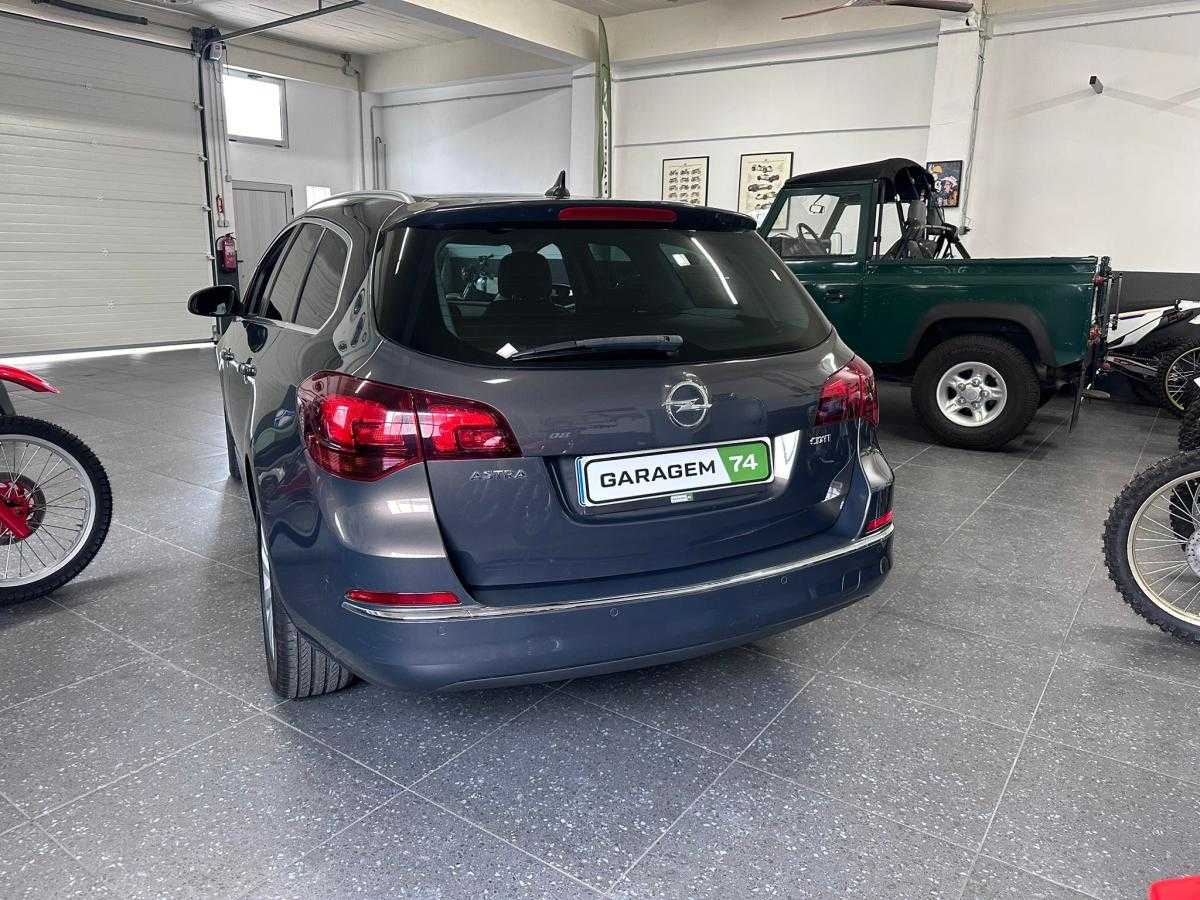 opel-astra-sport-tourer-2016-diesel-1598cc