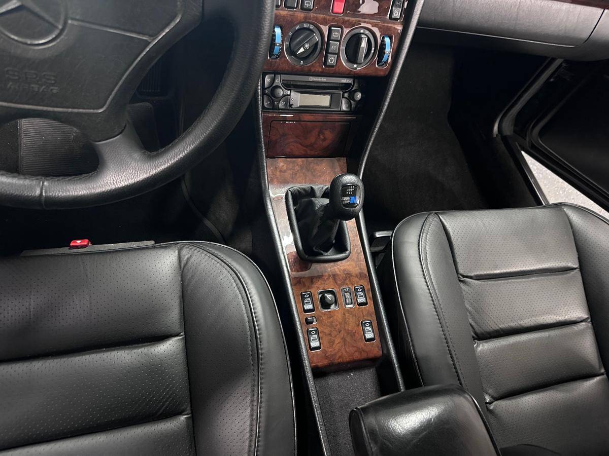 mercedes-benz-classe-e-1993-diesel-2497cc