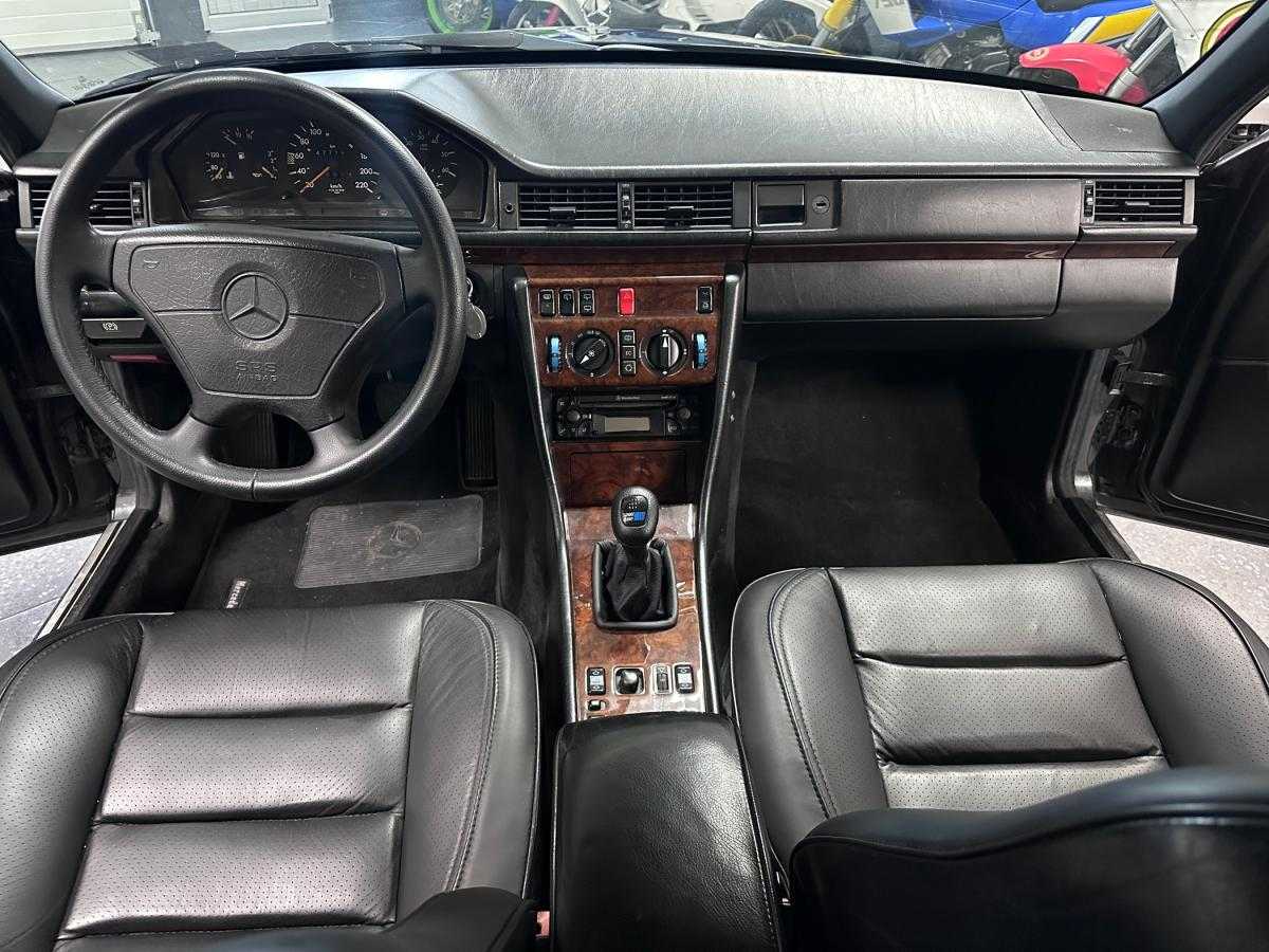 mercedes-benz-classe-e-1993-diesel-2497cc