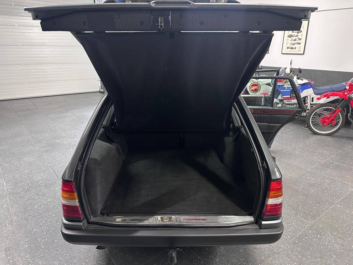 mercedes-benz-classe-e-1993-diesel-2497cc