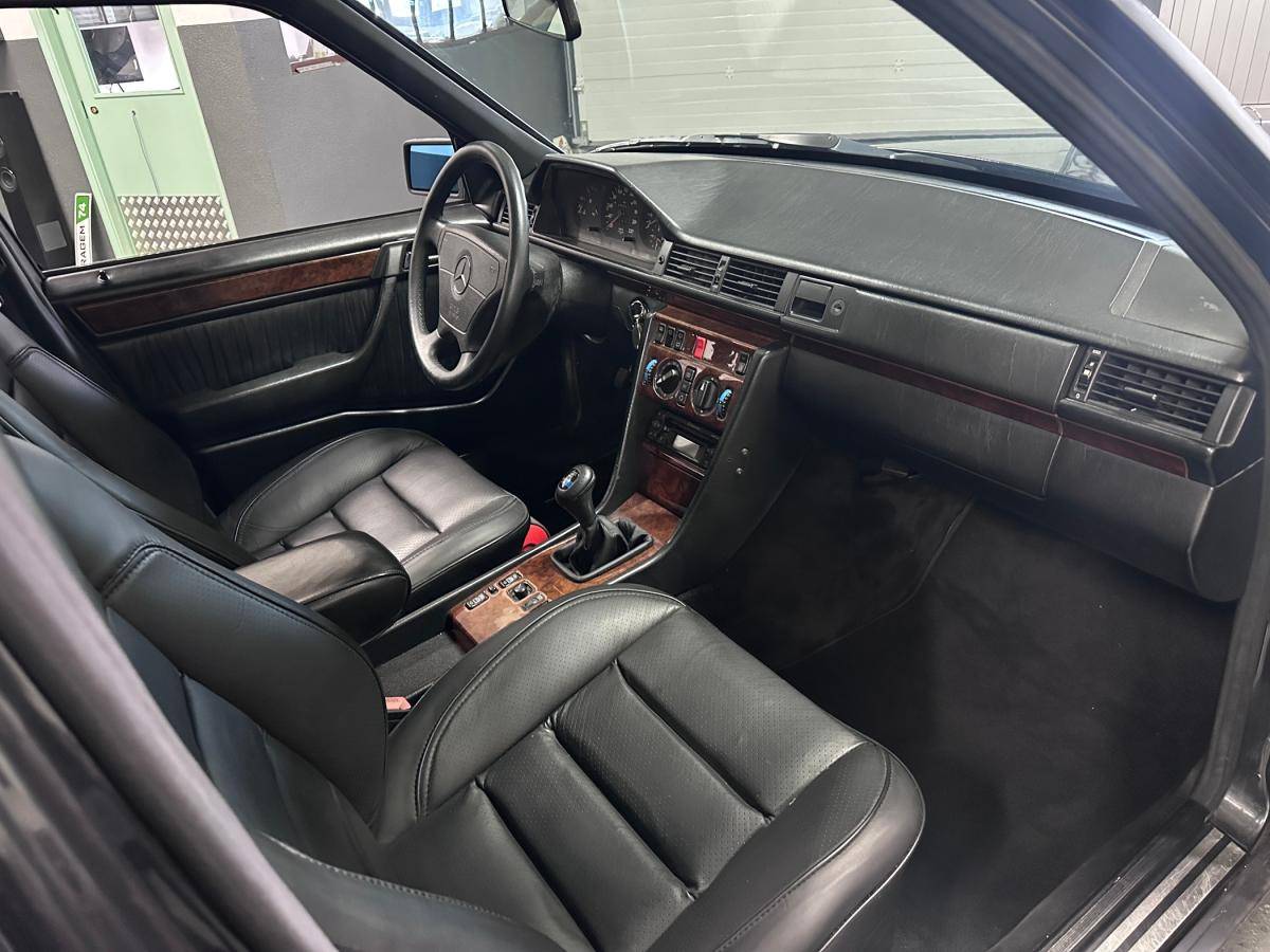 mercedes-benz-classe-e-1993-diesel-2497cc