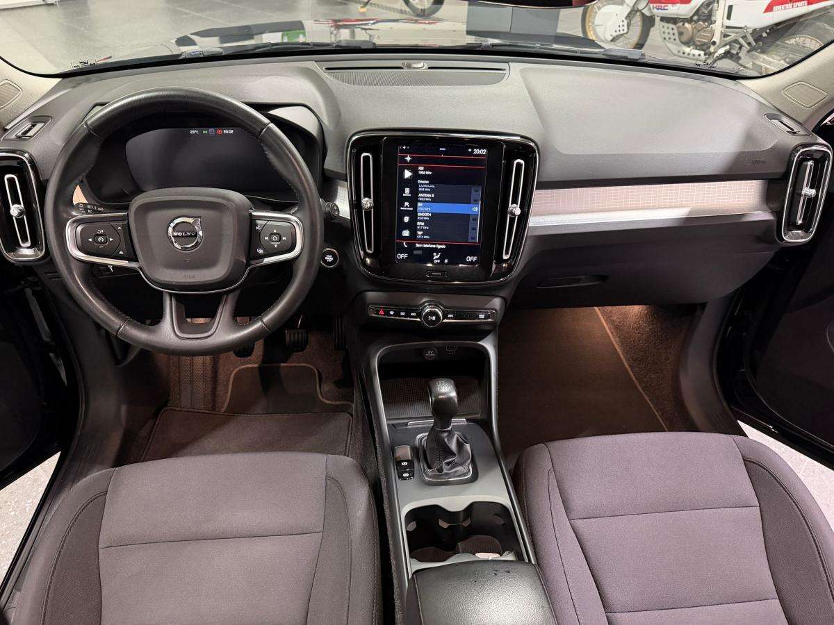 volvo-xc40-2021-diesel-1969cc