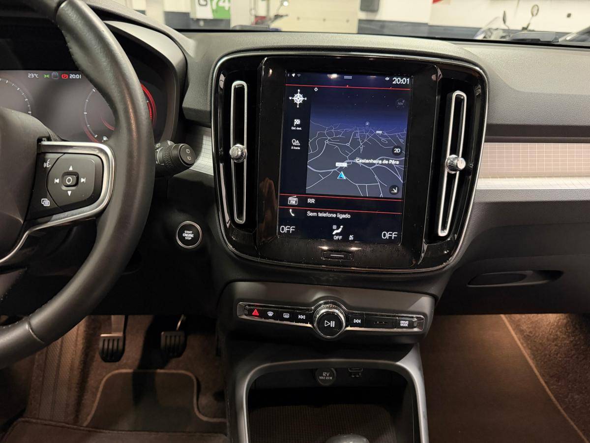 volvo-xc40-2021-diesel-1969cc