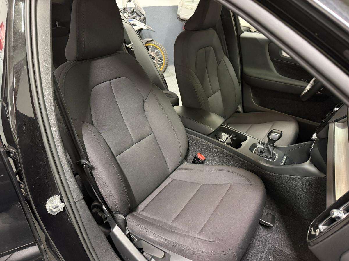 volvo-xc40-2021-diesel-1969cc
