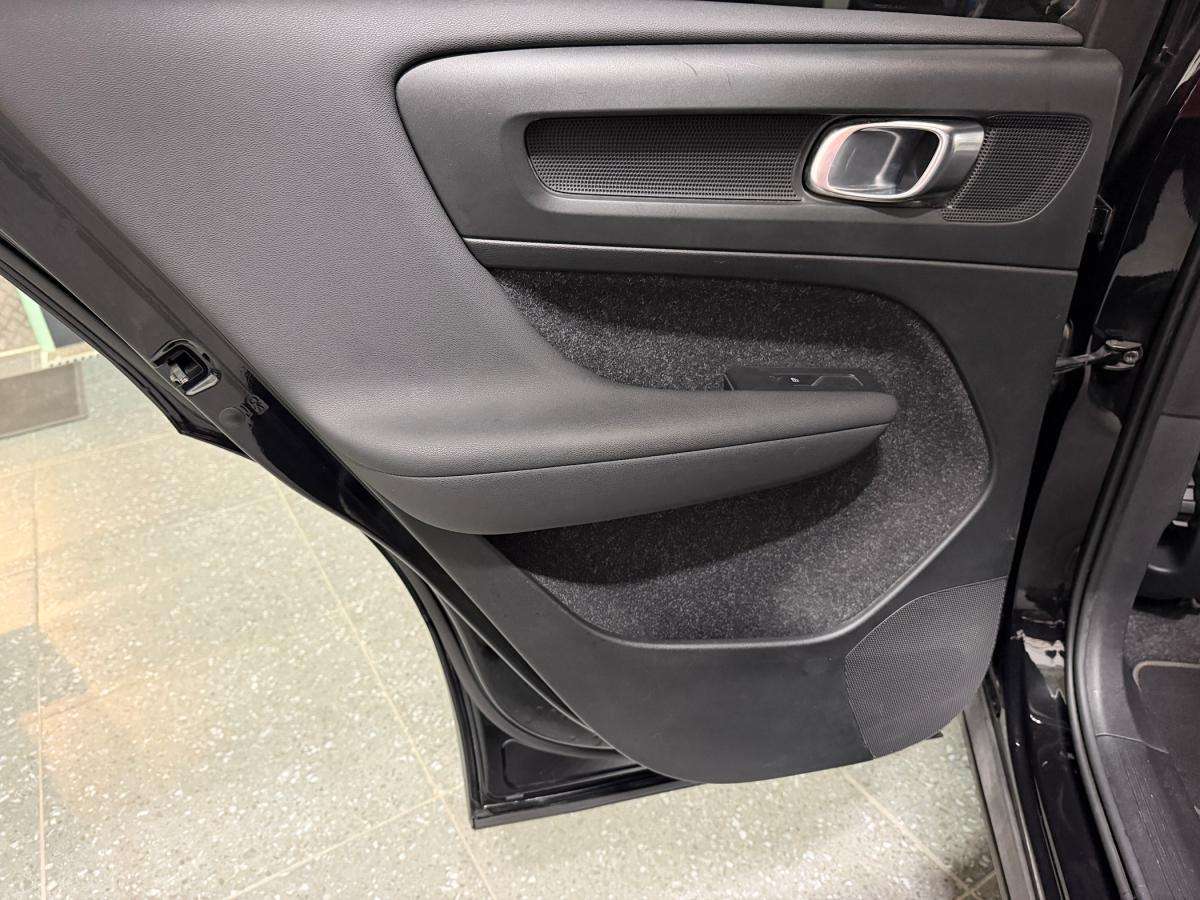 volvo-xc40-2021-diesel-1969cc