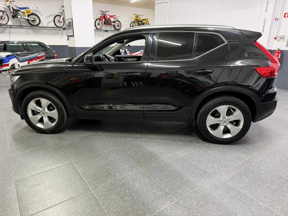 volvo-xc40-2021-diesel-1969cc