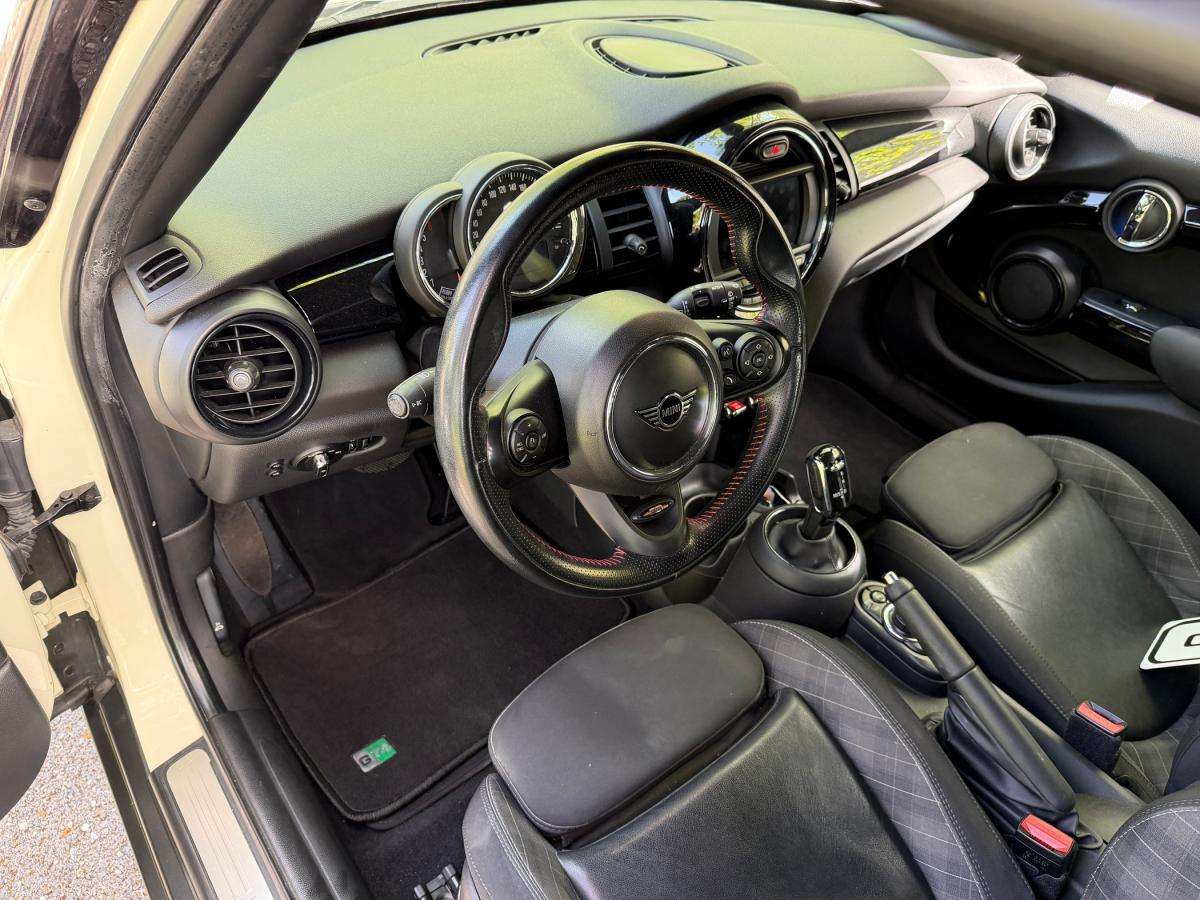 mini-cooper-2019-diesel-1496cc
