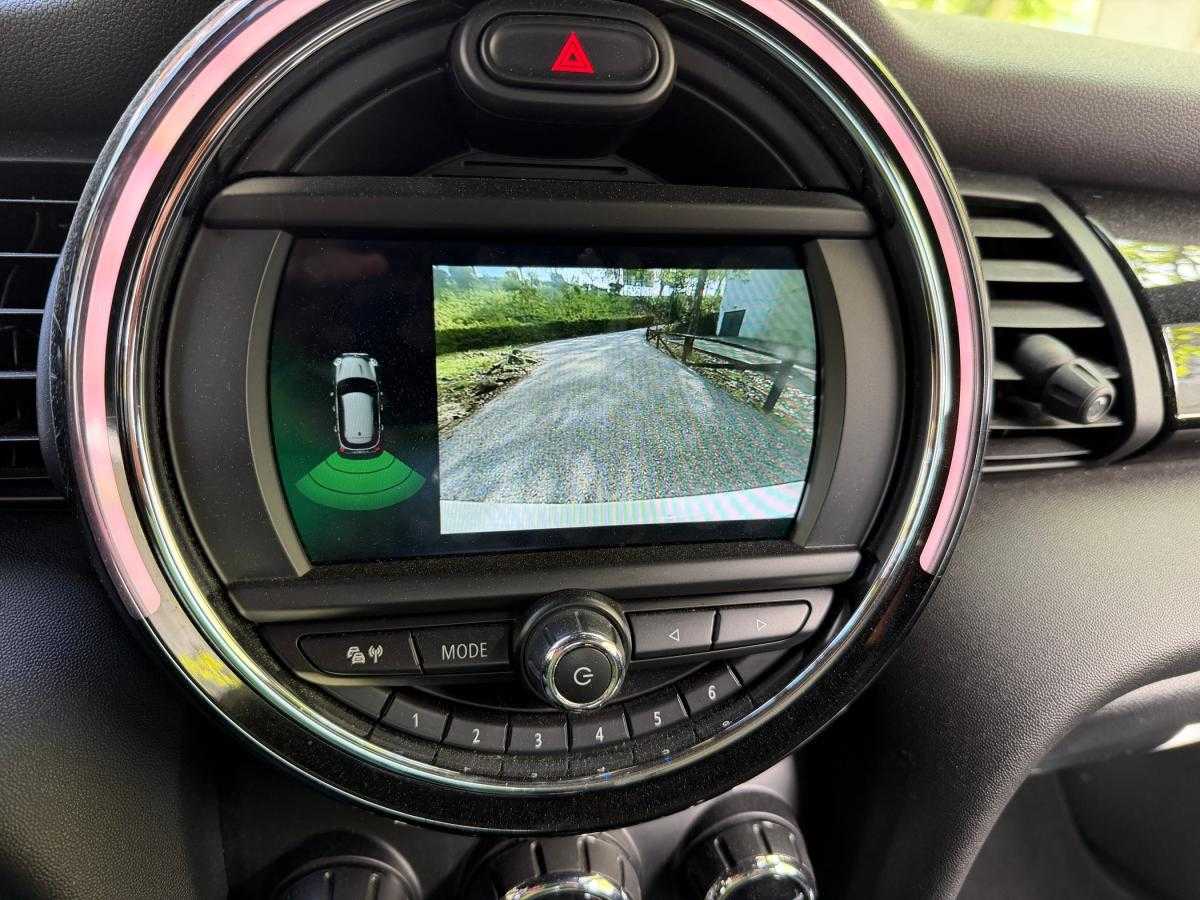mini-cooper-2019-diesel-1496cc