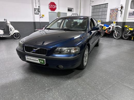 volvo-s60-2004-diesel-2401cc