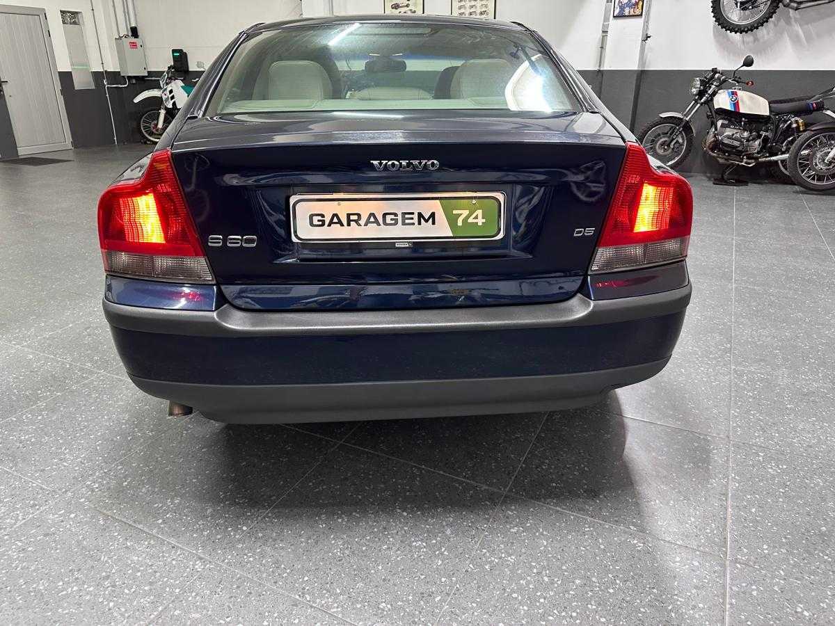 volvo-s60-2004-diesel-2401cc