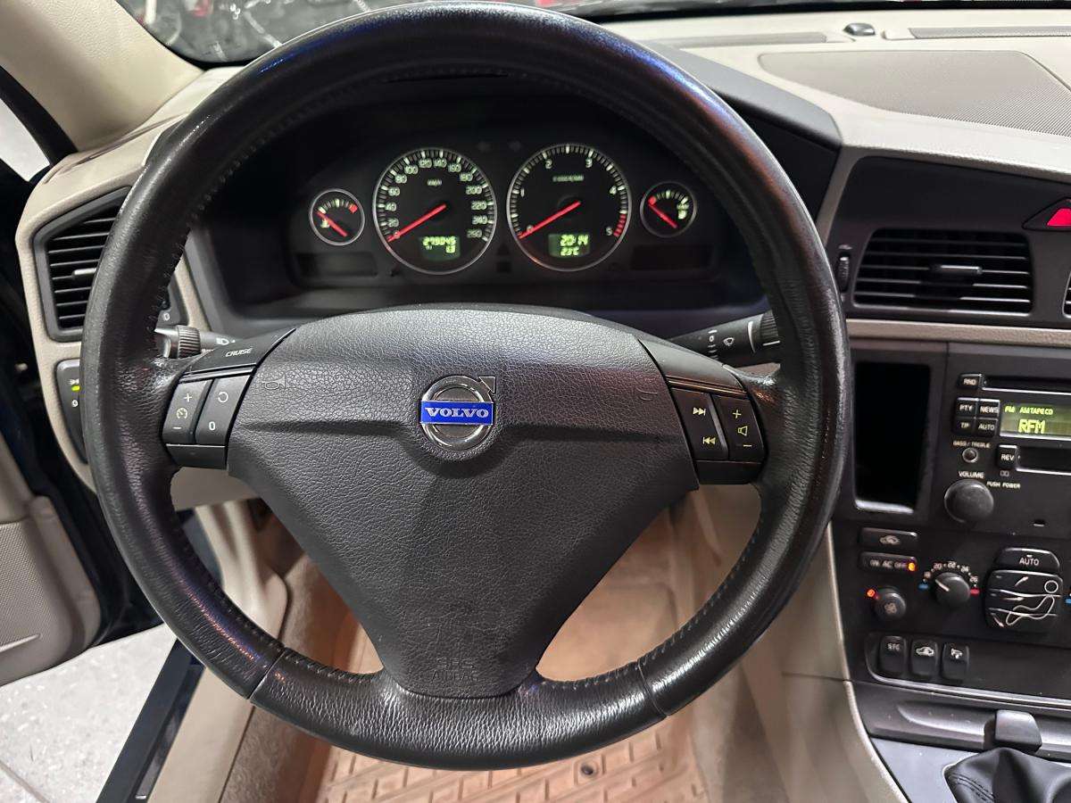 volvo-s60-2004-diesel-2401cc
