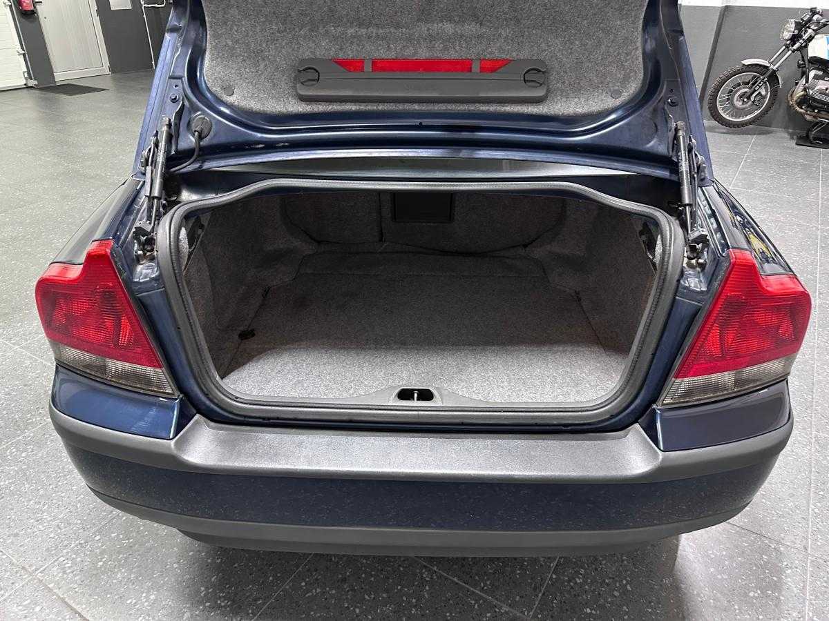 volvo-s60-2004-diesel-2401cc