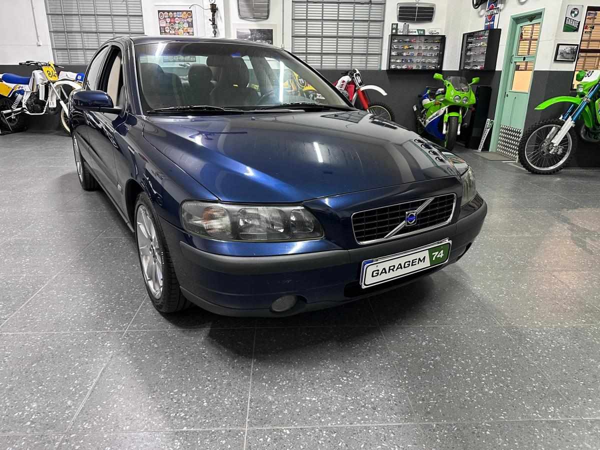 volvo-s60-2004-diesel-2401cc