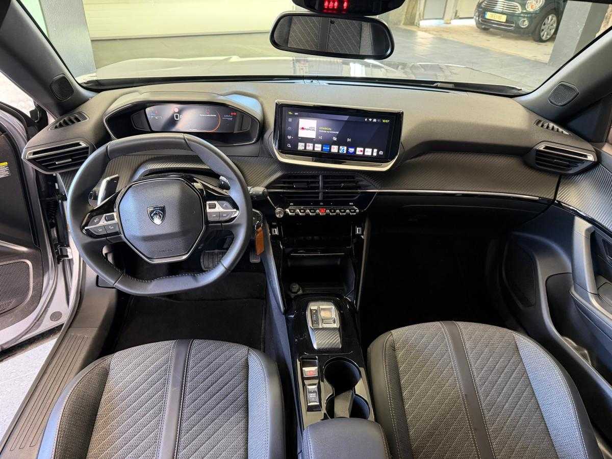 peugeot-2008-2025-hibrido-a-gasolina-1199cc