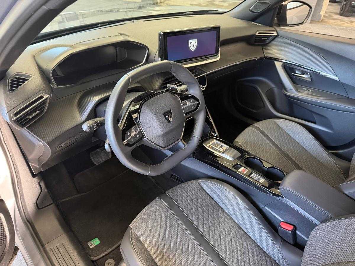 peugeot-2008-2025-hibrido-a-gasolina-1199cc