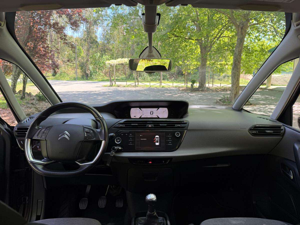 citroen-c4-2017-diesel-1560cc
