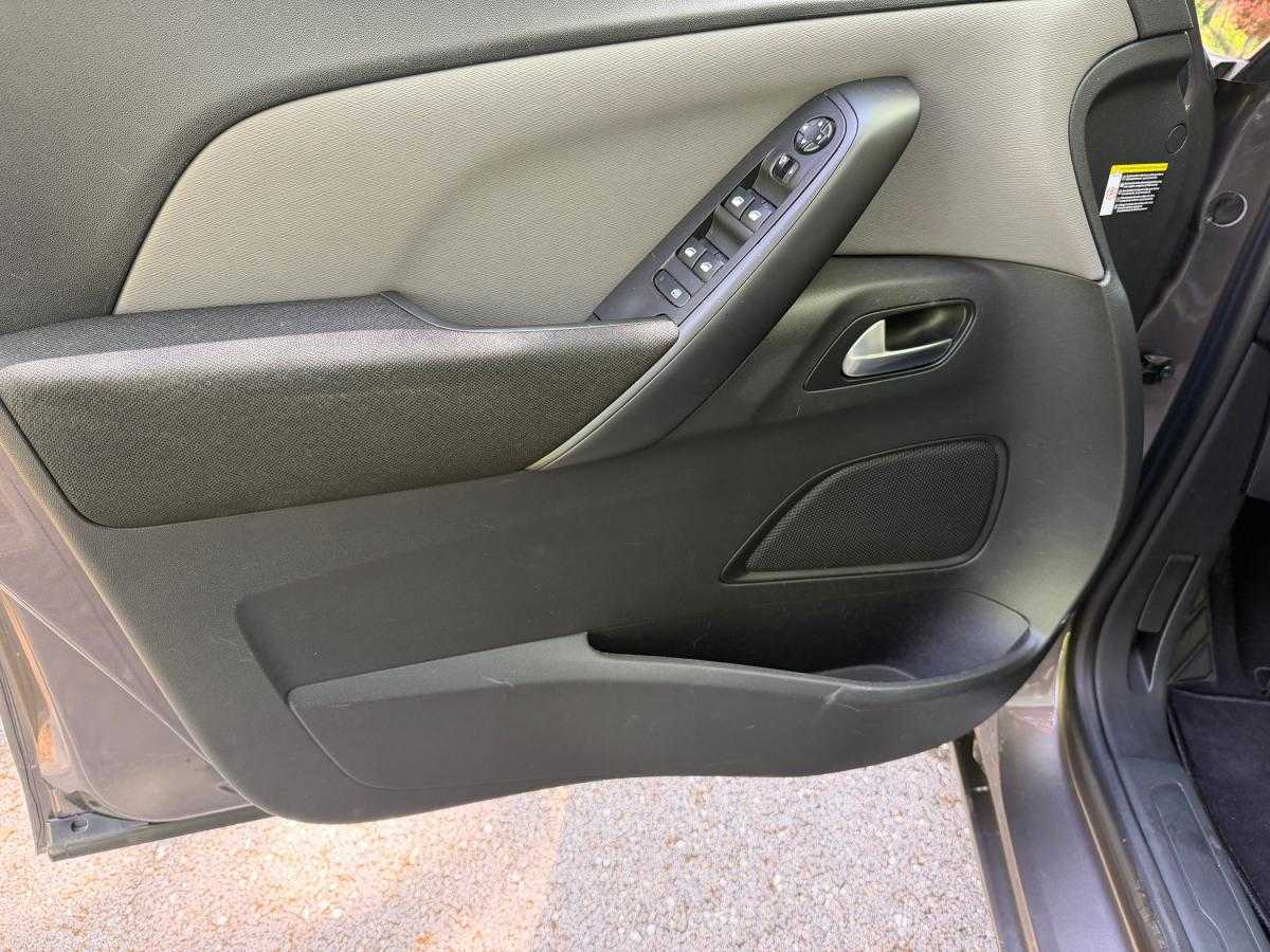 citroen-c4-2017-diesel-1560cc