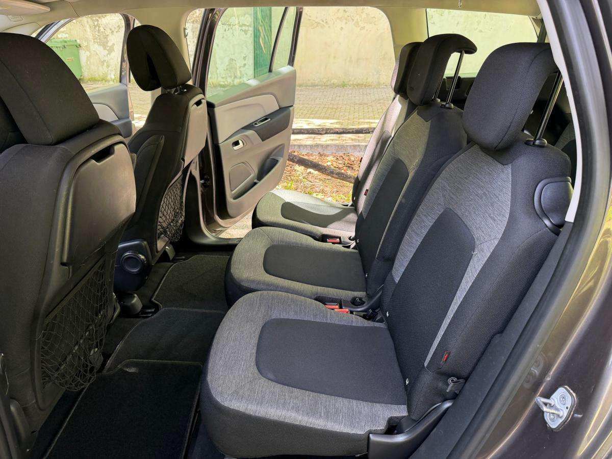 citroen-c4-2017-diesel-1560cc