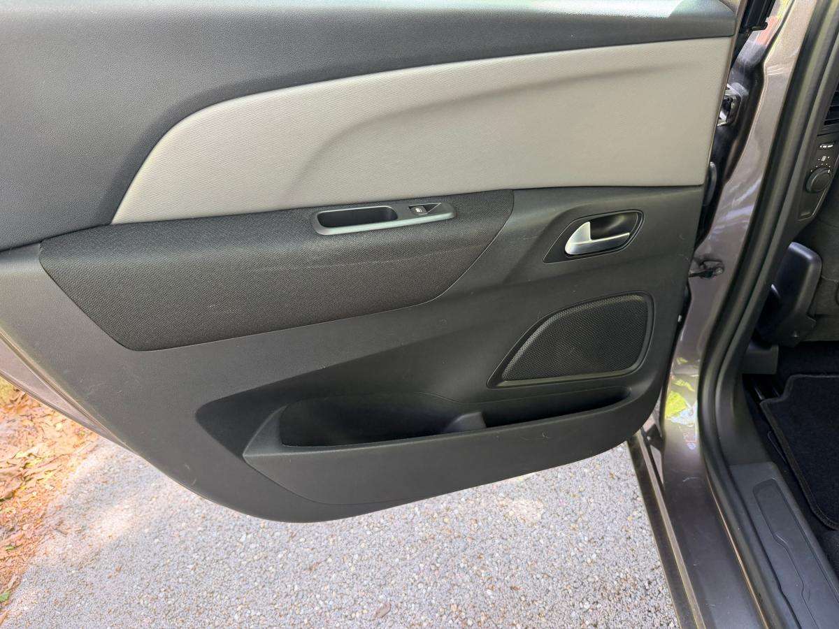 citroen-c4-2017-diesel-1560cc